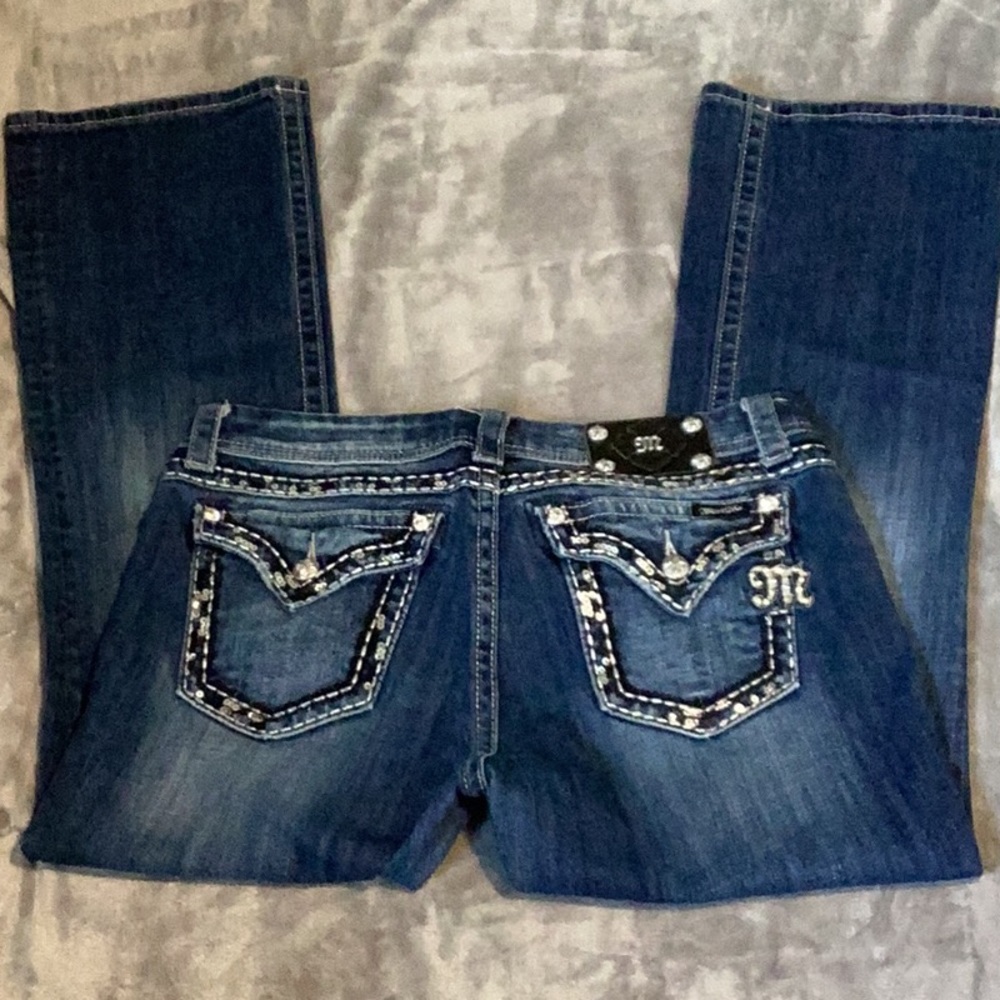 MISS ME JEANS. Size 31.